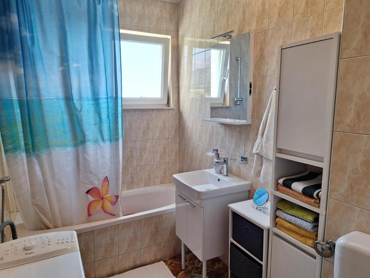 Apartment Tre Strade Baska Voda Bagian luar foto