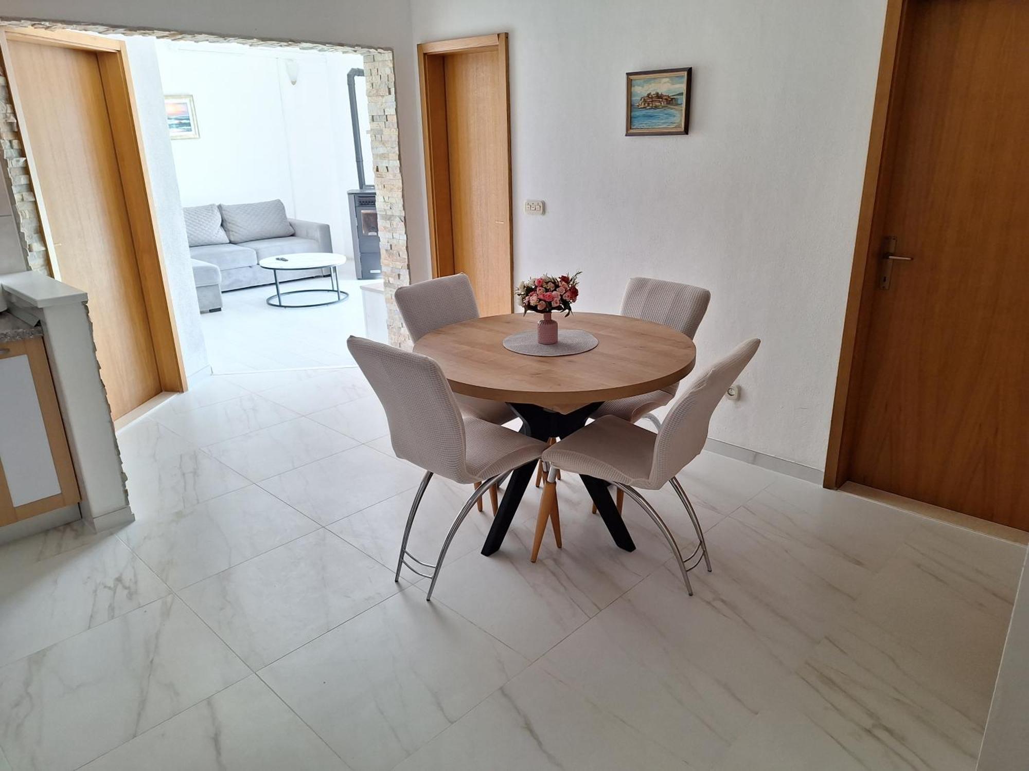 Apartment Tre Strade Baska Voda Bagian luar foto