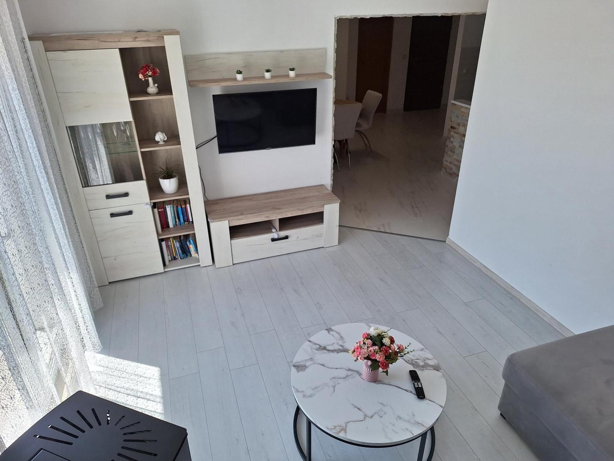 Apartment Tre Strade Baska Voda Bagian luar foto