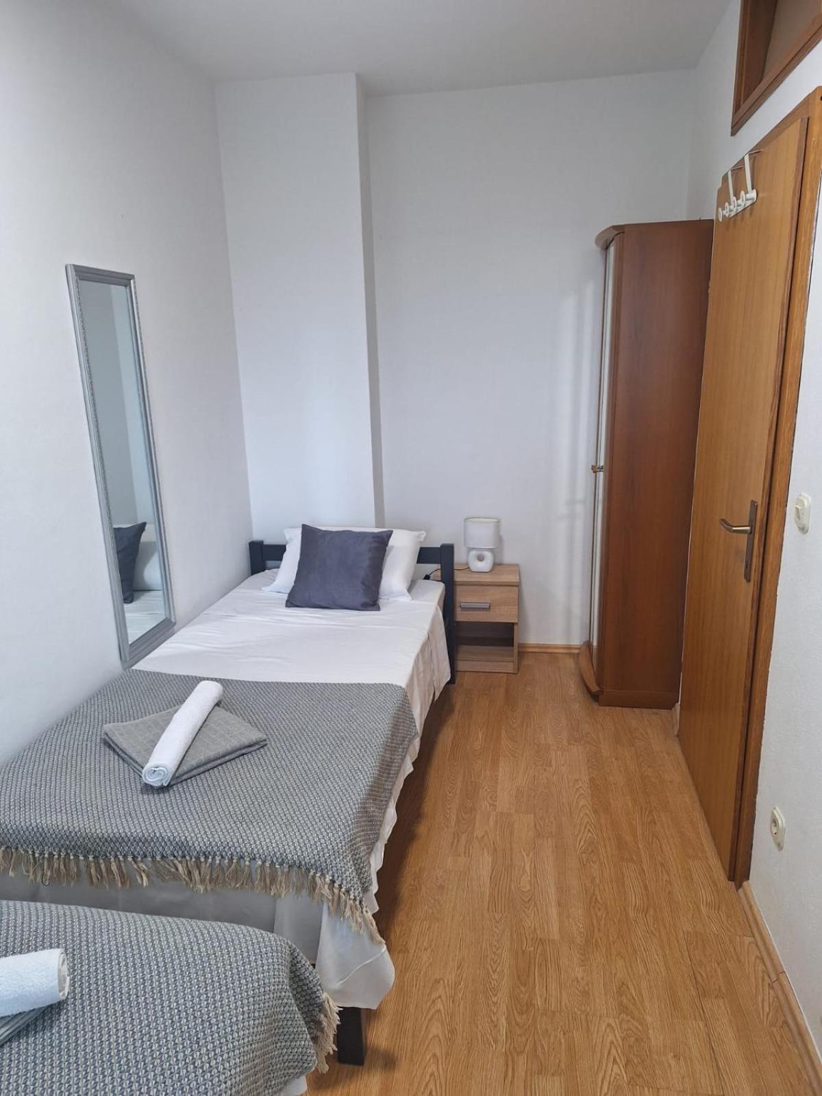 Apartment Tre Strade Baska Voda Bagian luar foto